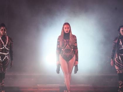 Beyoncé, regina dei BET Awards: foto