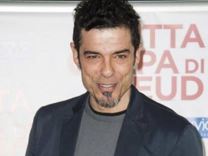 Bufera sul tweet di Gassman: "Informati prima di parlare"