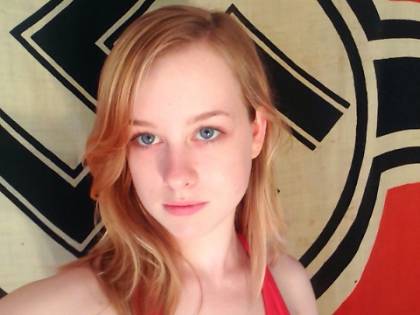 "Ammazziamo la Merkel". Ecco il concorso "Miss Hitler"