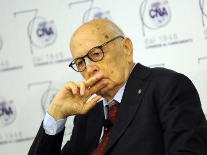 Napolitano contro Trump: "Ondata di demagogia e carica distruttiva"