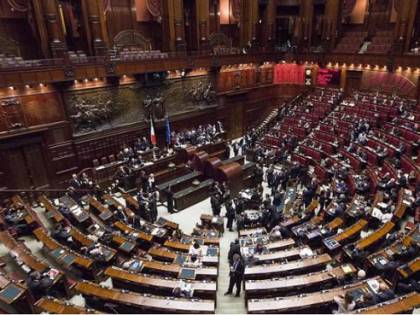 Se la politica precipita nel burrone dell'ignoranza