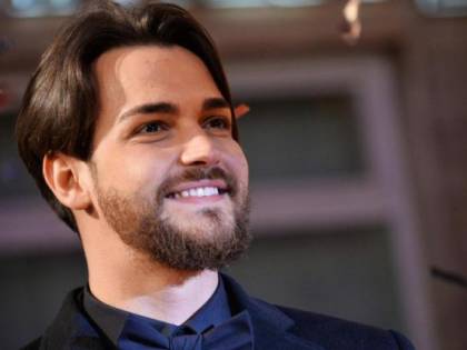 Valerio Scanu scambiato per Marco Carta: un utente lo accusa di furto