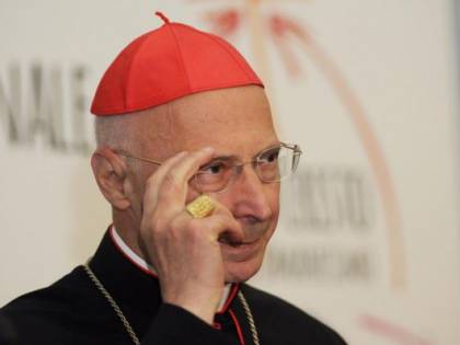Genova, cardinal Bagnasco: "La Chiesa apre le porte a tutti"