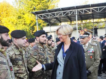 Roberta Pinotti: "L'Italia è pronta a dare un contributo per Raqqa"