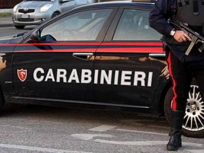 Contestato perché accoglie migranti, albergatore trovato impiccato