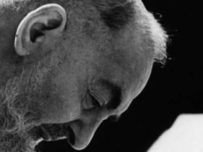 Ora spunta una lettera di Giovanni Paolo II a Padre Pio