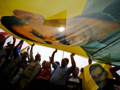 Attivisti curdi in sciopero della fame per leader del Pkk Ocalan