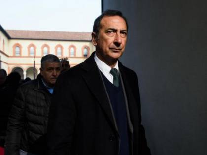 Adesso i giudici "salvano" Sala: "Sulle case soltanto omissioni"