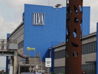 Orrore all'Ilva di Taranto: operaio muore schiacciato