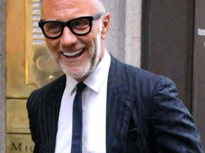 La rete, le donne e gli affari: Vacchi si confessa a "Matrix"