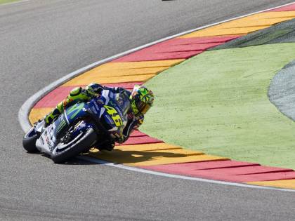 MotoGp, ad Aragon vince Marquez: 2° Lorenzo, 3° Valentino Rossi