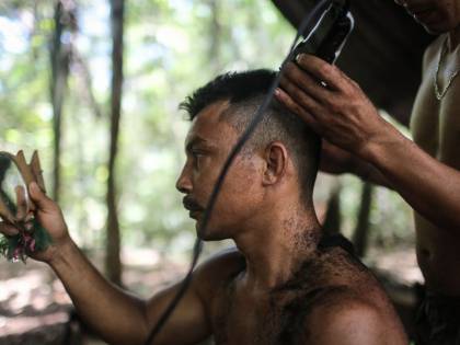 Farc e Colombia siglano nuovo accordo per pace