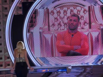 GFVip: Clemente Russo squalificato