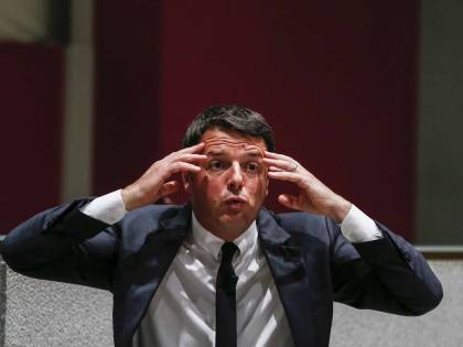 Referendum, ecco come Renzi vuole indottrinare gli studenti