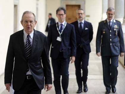 Accise di tabacchi e carburanti: nella manovra spunta l'aumento