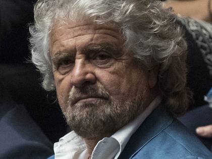 Grillo: "C'è uno spiraglio per un governo M5s"