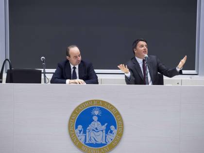 La telefonata di Renzi al rettore: "Invitami a parlare in Cattolica"