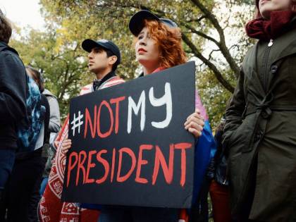Protestano contro Trump ma non sono andati a votare