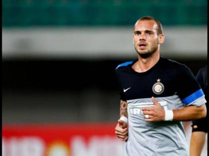 Milan-Sneijder, contatto. L'agente frena: "Nessun contatto con i rossoneri"