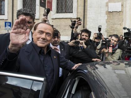 Berlusconi: "Spetta al Pd dare vita a un nuovo governo"