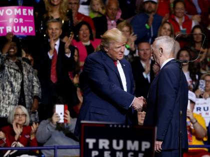 Piani del 'Cane pazzo' di Trump per sciogliere il patto con l'Iran