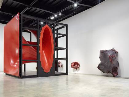 Più sesso, meno precisione. Ecco il nuovo Anish Kapoor