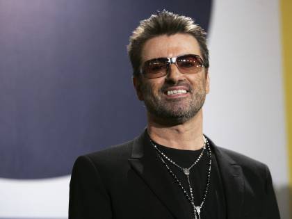 A tre anni dalla scomparsa George Michael torna per Natale