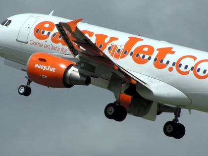 L'ad di Easyjet si riduce lo stipendio per la parità di genere