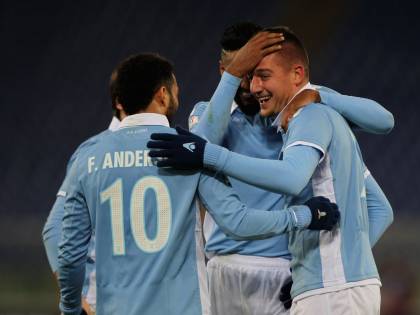 La Lazio cala il poker contro il Genoa: ora ai quarti c'è l'Inter