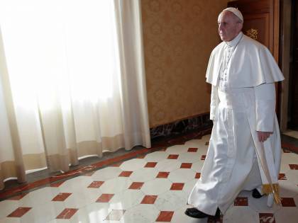 Papa Francesco: "Anche arrabbiarsi con Dio è pregare"