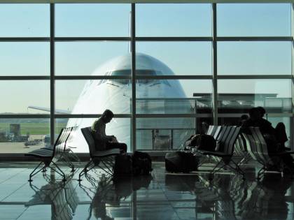 Emirates è la migliore compagnia aerea, Alitalia si piazza all'undicesimo posto