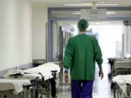 "È morto", ma il cuore si ferma un'ora dopo: Procura indaga