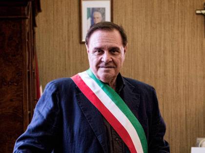 "Chi sfiducia Mastella è fuori da Forza Italia"