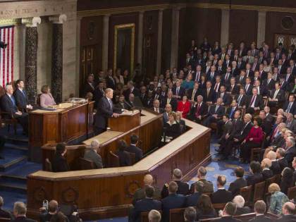 Trump al Congresso: enorme taglio delle tasse e riforma immigrazione basata sul merito