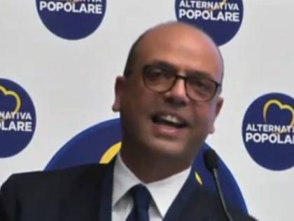 Angelino Alfano: "La sinistra torna indietro? Alternativa Popolare non ci sta"