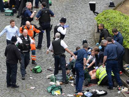 Londra, parla il viceministro che ha tentato di salvare il poliziotto