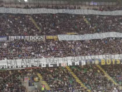 Inter, la Curva Nord all'attacco: "In campo mezzi uomini e dirigenza assente"