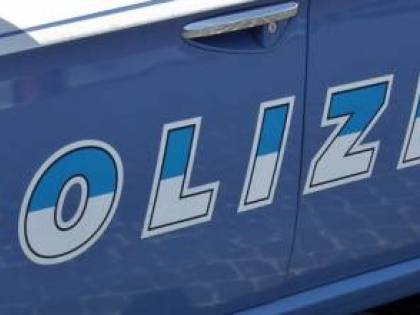 Crotone, afghano in manette dopo aver minacciato un cittadino pakistano