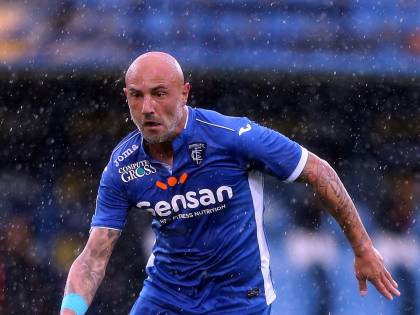 Maccarone truffato: la finta moglie si abbona Sky a sue spese