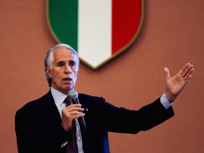 Commissario, il Coni sta alla finestra
