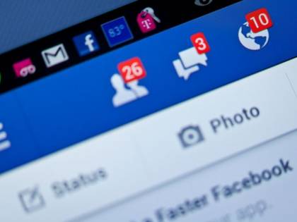 "Facebook ha rivelato a sospetti terroristi l'identità dei moderatori"