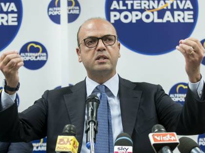 Bonus bebè, Ap minaccia: "Cambi o no alla manovra"