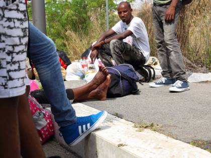 Domodossola, arriva il coprifuoco per migranti: "Espulso, chi non lo rispetta"