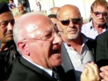 De Luca ora attacca Rai Tre: "Squadrismo mediatico"