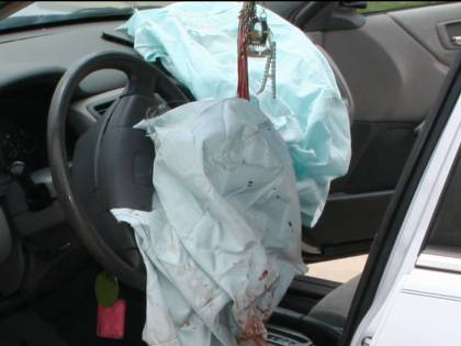 Takata fallisce: 50 milioni di auto ritirate per l'airbag difettoso