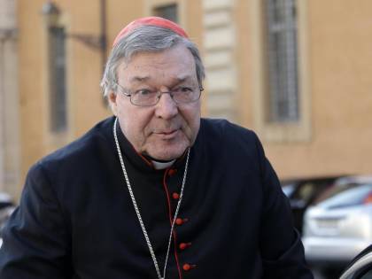 Cardinale Pell resta in carcere: confermata la condanna a sei anni
