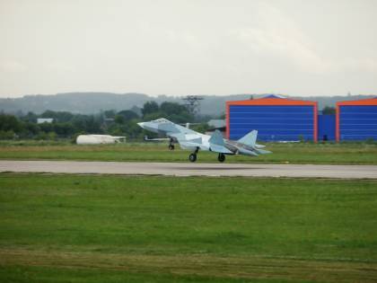 Gli avversari dell’F-35 Usa? Il Sukhoi T-50 ed il Mig-35 russi