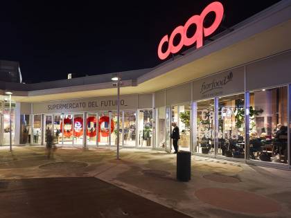 Coop rosse, a rischio 9 miliardi di prestito sociale