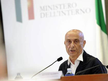 Minniti: "Nuova architettura cibernetica a protezione delle elezioni"