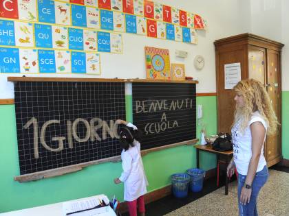 Lodi, la scuola inserisce bimba disabile in classe e i genitori tengono i figli a casa per protesta